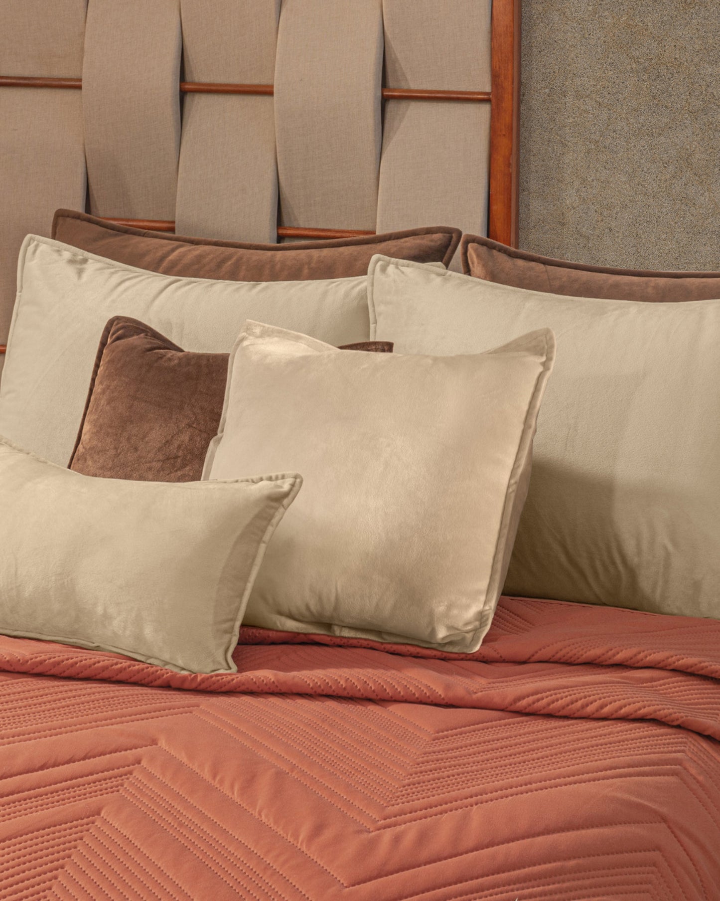Tierra Ultra-Soft Reversible Comforter Set – Taupe & Terracotta (Full/Queen & King)