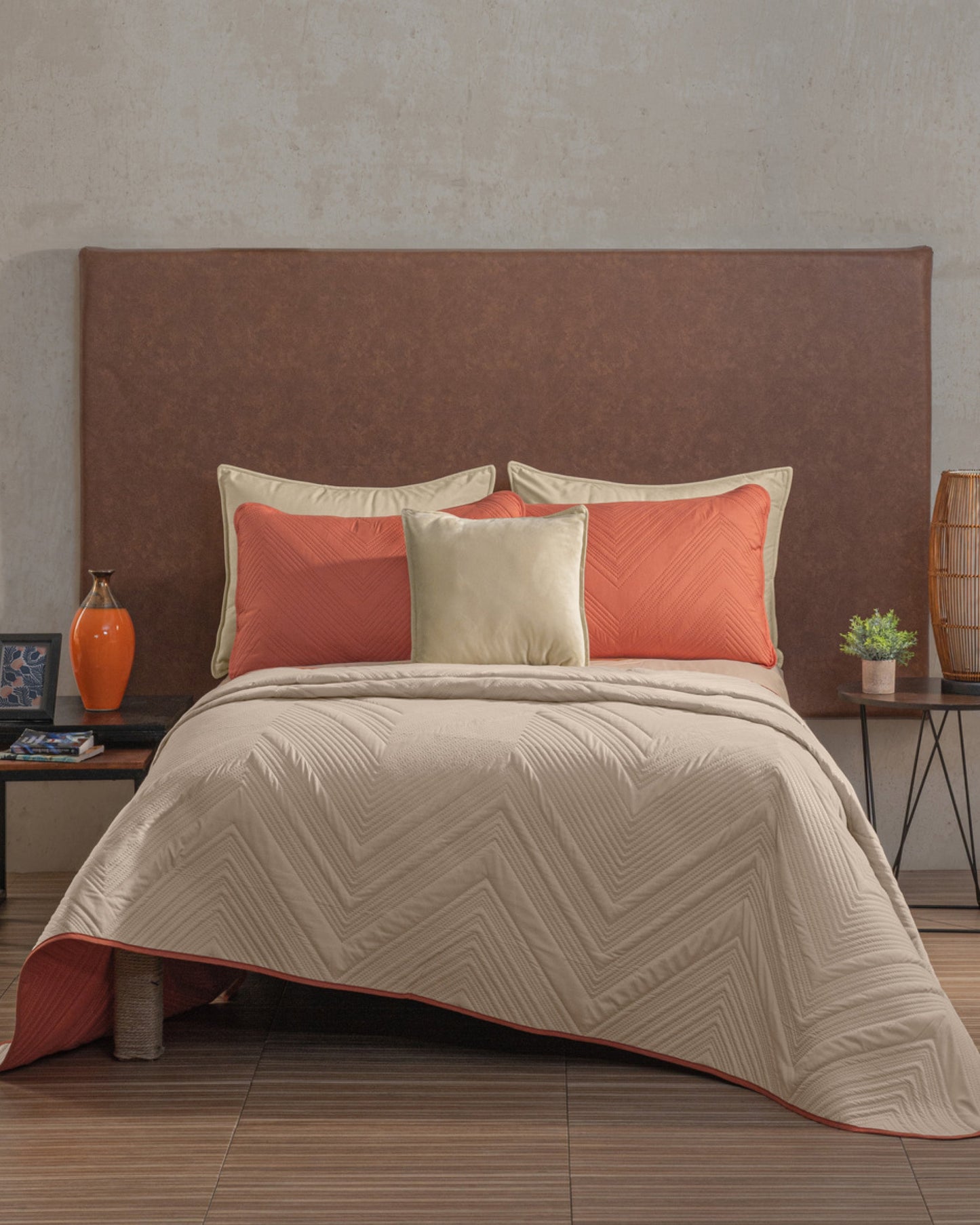 Tierra Ultra-Soft Reversible Comforter Set – Taupe & Terracotta (Full/Queen & King)